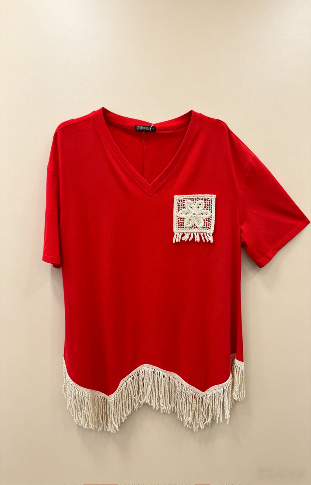 T-shirt Grande Taille 46-60 Femme V Col en V avec Poche Crochetée et Franges, Plusieurs Couleurs Disponibles H 606