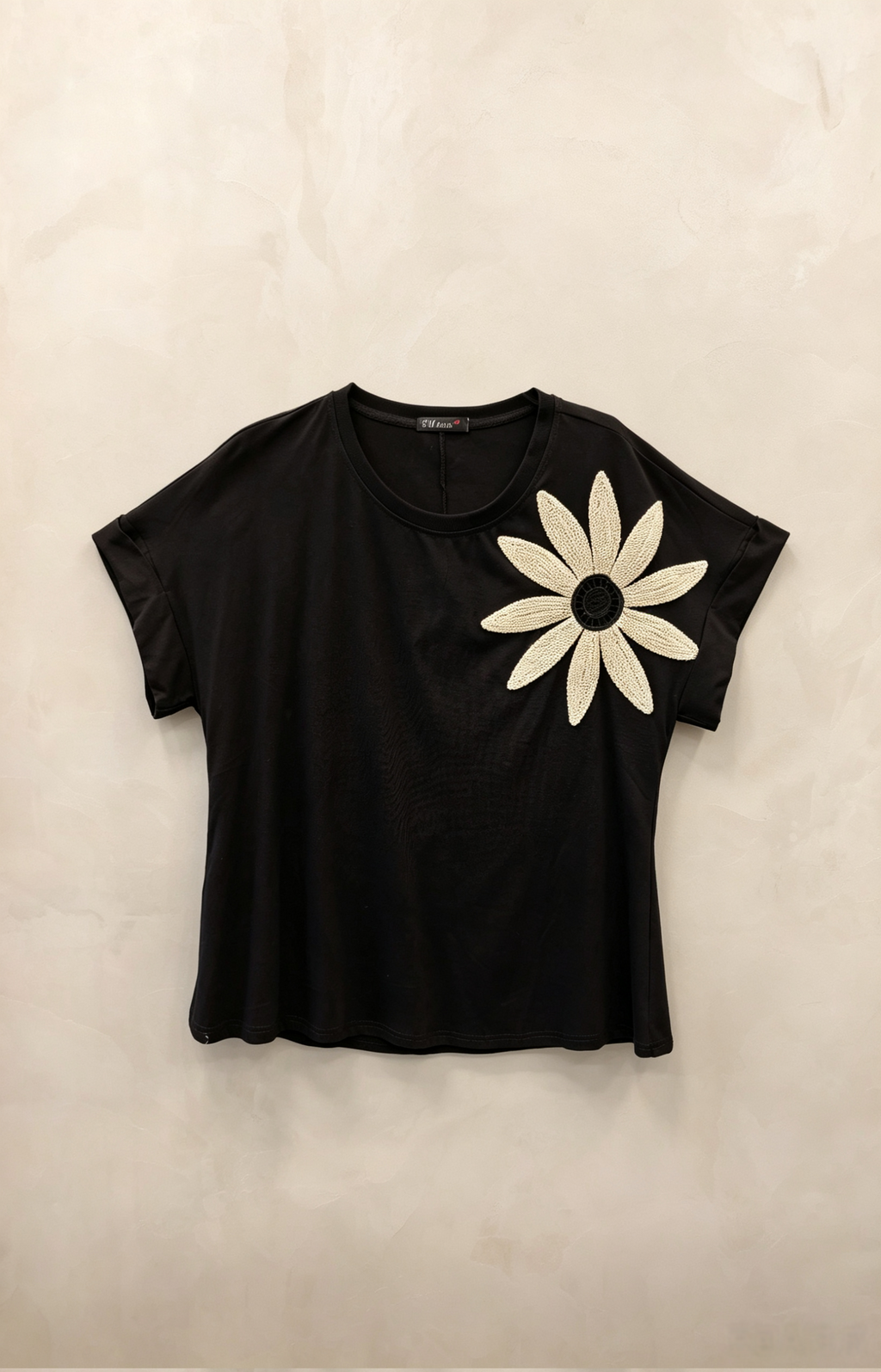 T-shirt Grande Taille 46-60 Femme avec Décor Fleur Crochetée Bohème, Plusieurs Couleurs Disponibles H 37