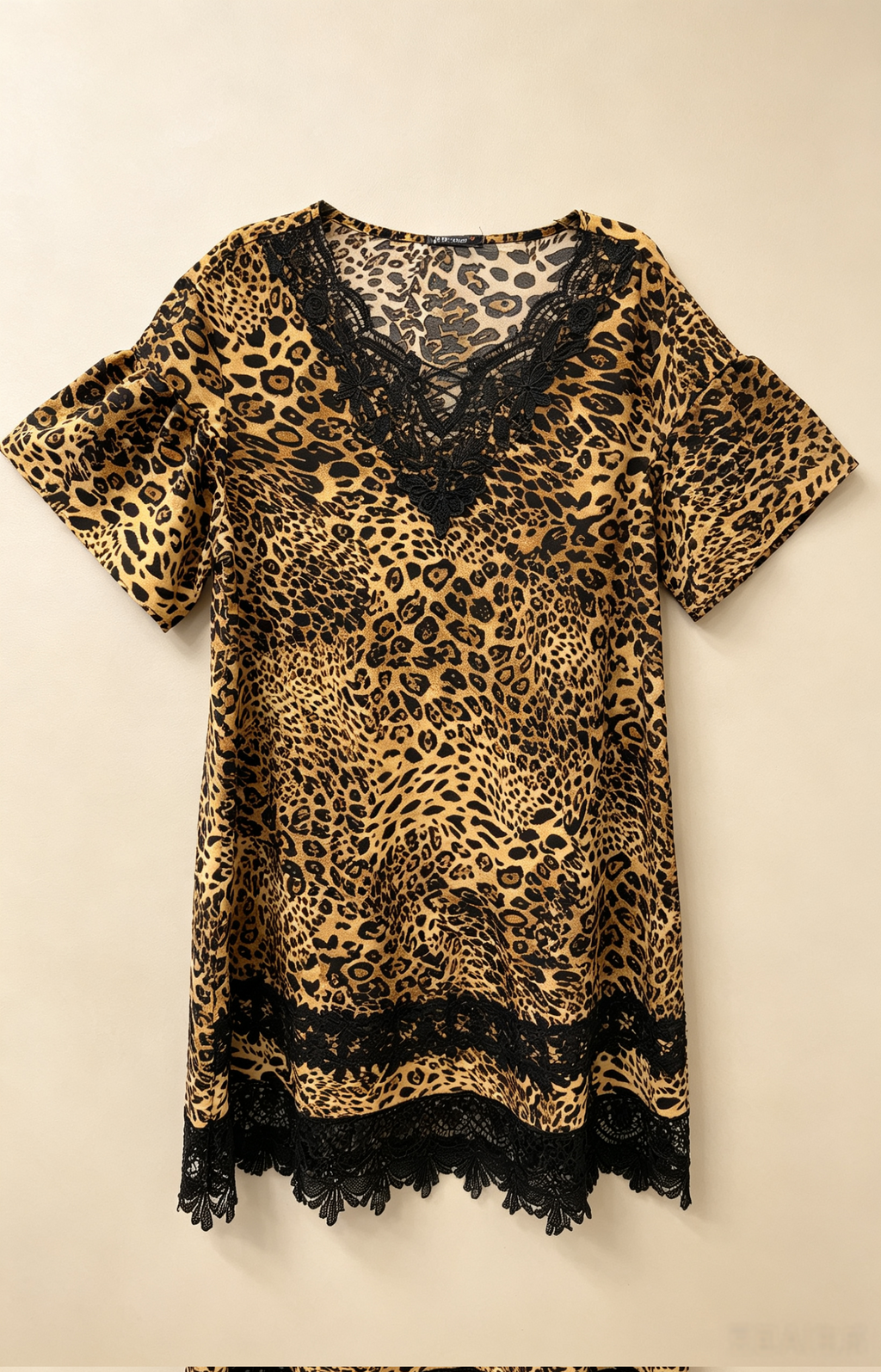Robe Grande Taille Femme 46-60 | Robe Léopard avec Dentelle, Manches Courtes, Plusieurs Couleurs Disponibles R 619 LÉOPARD