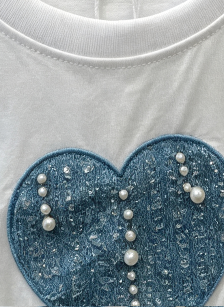 T-Shirt Grande Taille 46-60 pour Femme, Cœur en Jean et Perles, Manches en Dentelle, Multi-couleurs Disponibles, Style Décontracté Élégant H 622