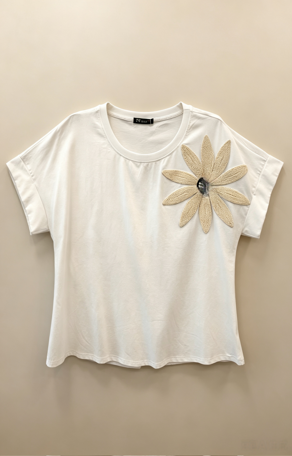 T-shirt Grande Taille 46-60 Femme avec Décor Fleur Crochetée Bohème, Plusieurs Couleurs Disponibles H 37