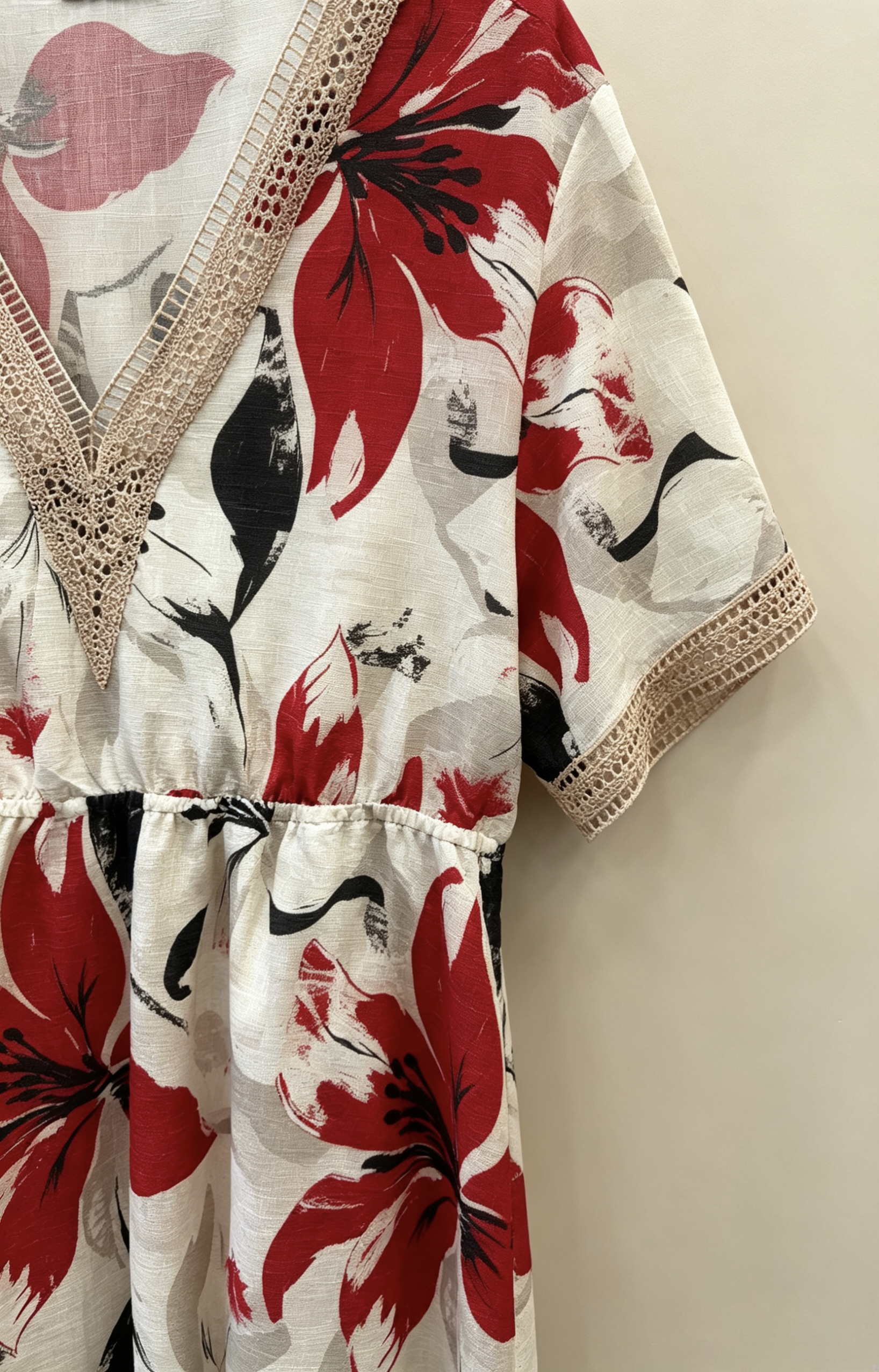Große Größen Kleid mit gelb-rot-grünem Blumendruck, Midikleid mit V-Ausschnitt und Häkelärmeln, bequemes Sommerkleid mit elastischer Taille, schickes Boho-Kleid für Damen, lässiges Urlaubskleid für den Strand 2WR615