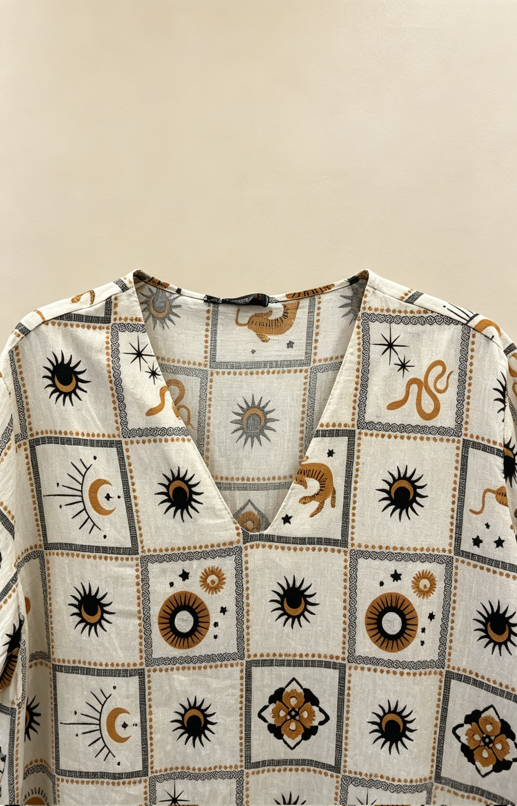Robe Tunique Grande Taille 46-60 Femme Bohème Imprimé Soleil Lune Col V Manches Courtes Pompons Plusieurs Couleurs R 613