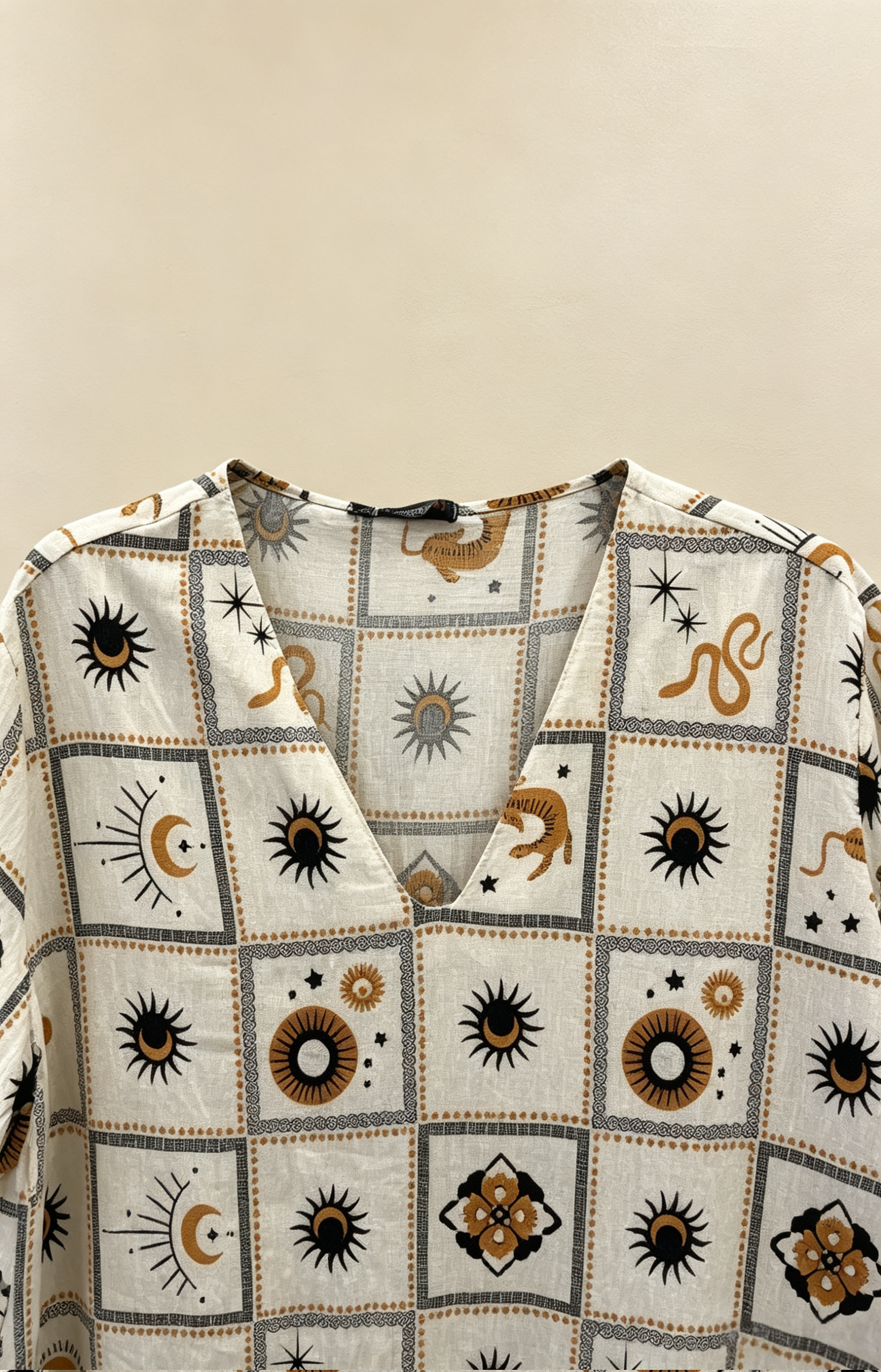 Robe Tunique Grande Taille 46-60 Femme Bohème Imprimé Soleil Lune Col V Manches Courtes Pompons Plusieurs Couleurs R 613