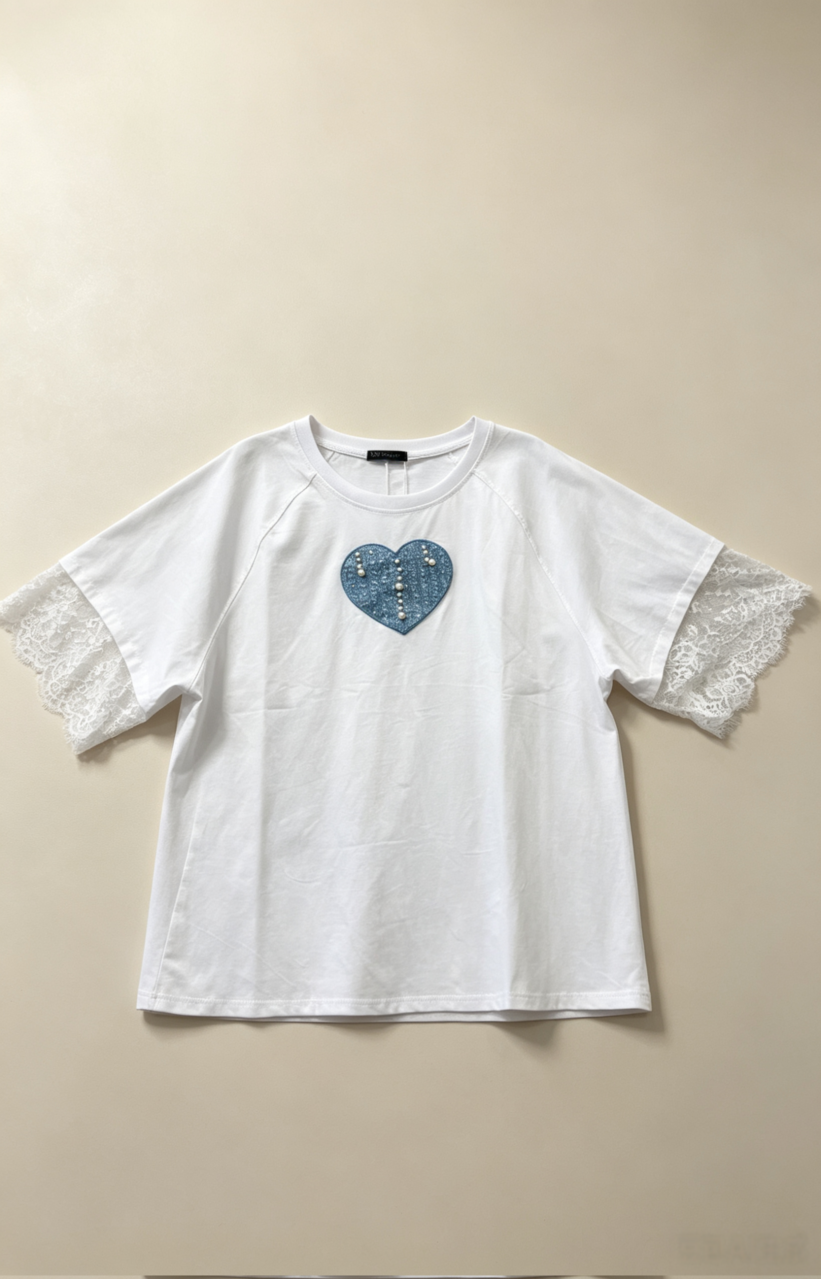 T-Shirt Grande Taille 46-60 pour Femme, Cœur en Jean et Perles, Manches en Dentelle, Multi-couleurs Disponibles, Style Décontracté Élégant H 622
