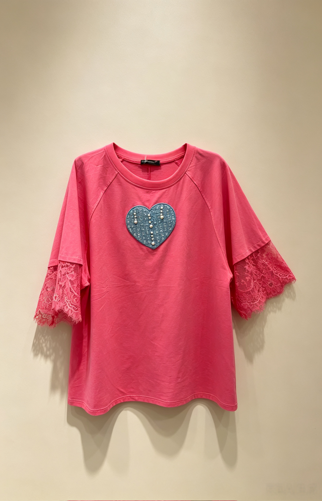 T-Shirt Grande Taille 46-60 pour Femme, Cœur en Jean et Perles, Manches en Dentelle, Multi-couleurs Disponibles, Style Décontracté Élégant H 622