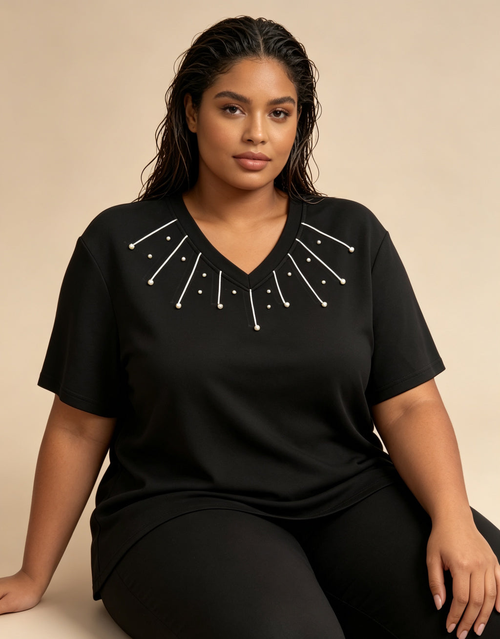 T-Shirt Übergröße Schwarz Weiß Hellbraun Fuchsia, Oberteil mit kurzen Ärmeln und V-Ausschnitt, verziert mit Perlen, Damen-T-Shirt, schicke lässige Sommerbluse, bequemes Top in Übergröße 46-60 2WH25