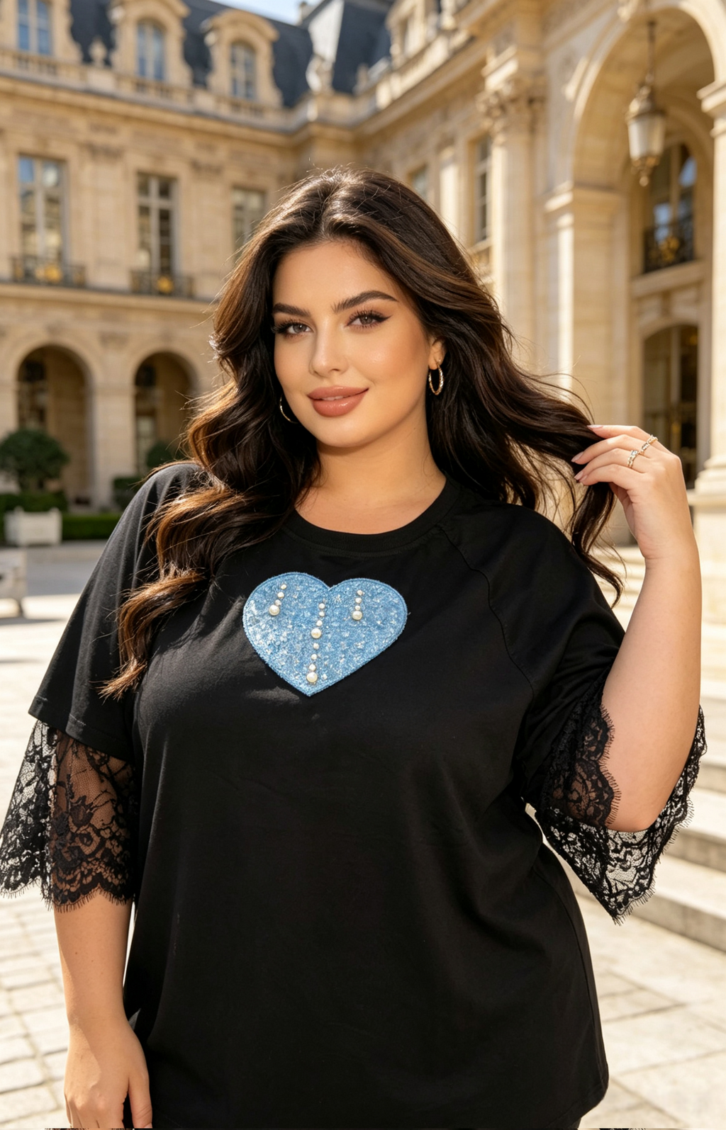 T-Shirt Grande Taille 46-60 pour Femme, Cœur en Jean et Perles, Manches en Dentelle, Multi-couleurs Disponibles, Style Décontracté Élégant H 622