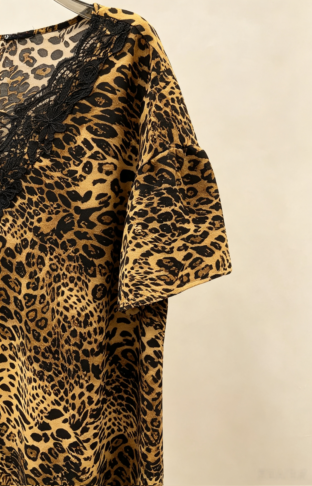 Robe Grande Taille Femme 46-60 | Robe Léopard avec Dentelle, Manches Courtes, Plusieurs Couleurs Disponibles R 619 LÉOPARD