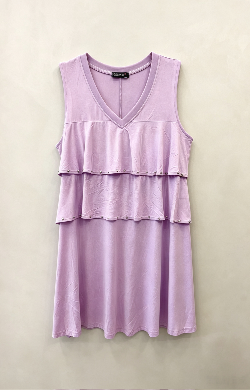 Robe sans manches grande taille 46-60, style volant à volants avec rivets, plusieurs couleurs disponibles - Confort et élégance pour femmes rondes R 604