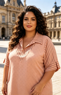 Blouse Grande Taille 46-60 | Coupe Amincissante & Confort Premium
Style chic et moderne spécialement conçu pour silhouettes généreuses (tailles 46 à 60)