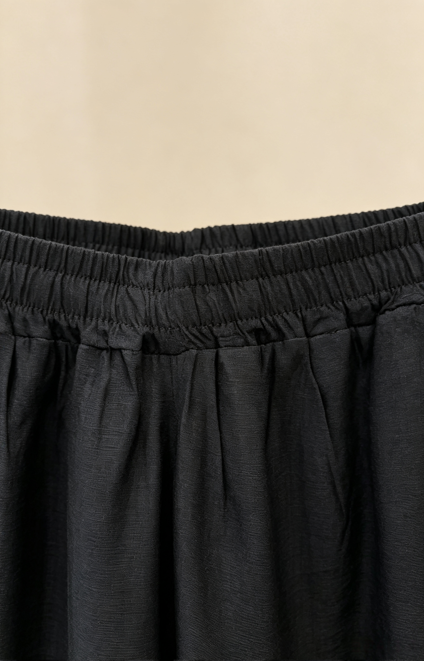 Pantalon 7/8 Grande Taille Femme 46-60 | Culotte Large Beige Fluide, Confortable et Légère, Plusieurs Couleurs Disponibles P 603 UNi